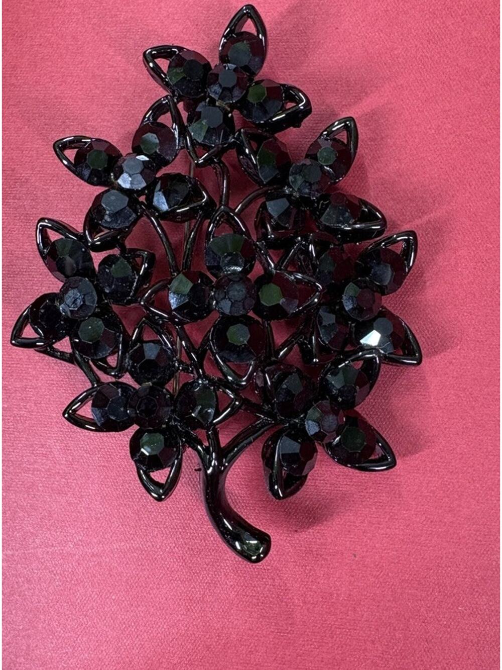 Vintage Lisner Signed Brooch MCM Black Rhinestone Japanned Leaf Branch Cluster